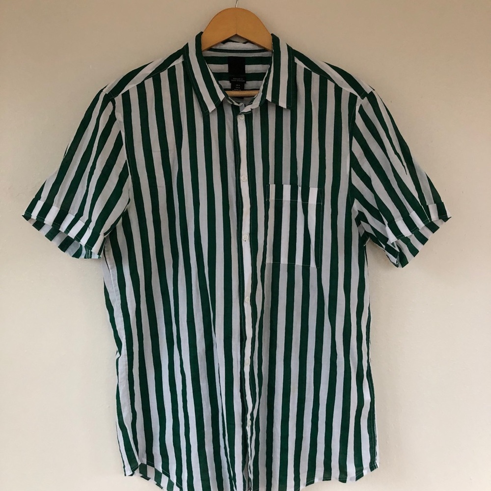 H&M Men’s Striped Short Sleeve Button-Up